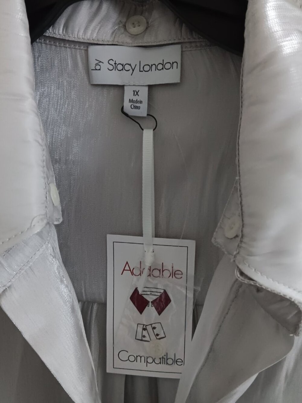 by Stacy London Metallic Foundation Button Front Shirt, Silver Sz 1X a671322 - Picture 3 of 3